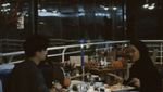 Romantis! Rey Mbayang Makan Malam dan Mancing Ikan Bareng Istri