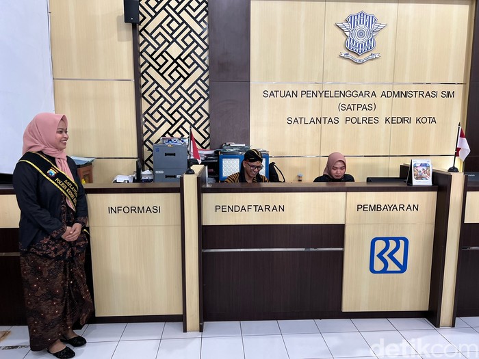 Satpas Polres Kediri Kota peringati Hari Kartini
