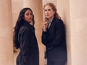 Main Bareng Nicole Kidman Bikin Zoe Saldana Takut