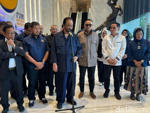 Paloh Hormati Putusan MK Tolak Gugatan Anies-Ganjar: Ini Final dan Mengikat
