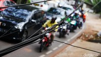 Belum terlihat ada penanganan lebih lanjut dari operator atau pihak terkait.  