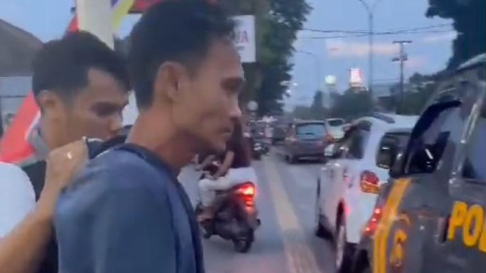 Ayah di Jambi nekat curi susu di minimarket, Kota Jambi, demi anak.