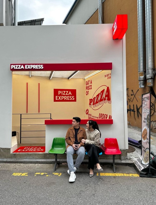 Keduanya juga sempat jalan-jalan ke luar negeri bersama. Foto-fotonya kemudian dibagikan ke akun Instagram. Foto: Instagram/@bebytsabina