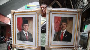 Foto Prabowo-Gibran Banyak Dijual usai Putusan MK