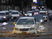 Hujan Deras Guyur Yaman, Ibu Kota Kebanjiran