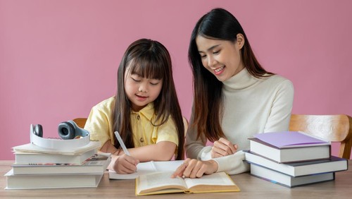 Ilustrasi Anak Belajar