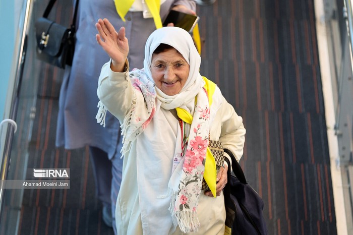 Jemaah umrah Iran pertama