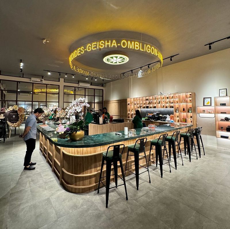 Kafe baru di Surabaya: Nordic By The Founders.
