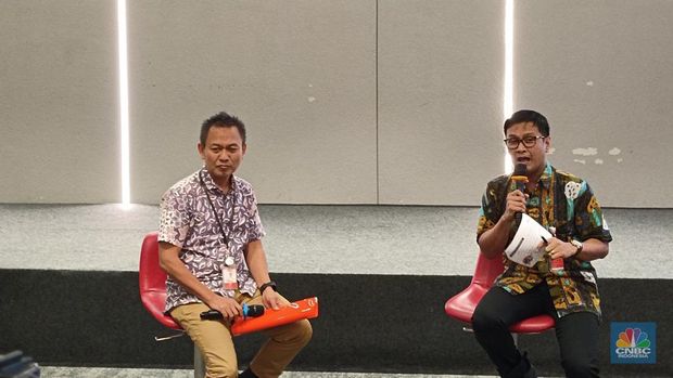 PT KAI Commuter Indonesia melaporkan jumlah penumpang selama masa angkutan Lebaran Idul Fitri, mulai dari 31 Maret sampai dengan 21 April atau selama 22 hari. Total pengguna commuter line (KRL) di seluruh wilayah operasi KAI Commuter selama masa Angkutan Lebaran yakni sebanyak 20.960.944 orang. (CNBC Indonesia/Martyasari)