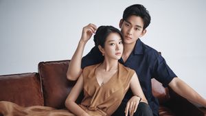 8 Foto Mesra Kim Soo Hyun dengan Lawan Mainnya, Seo Ye Ji Hingga Kim Ji Won