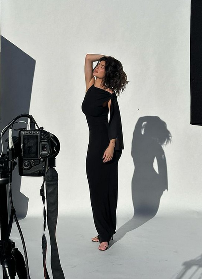 Khy pertama kali diluncurkan pada akhir tahun lalu, pada bulan November, dan sejak itu telah meluncurkan total empat koleksi. Foto: dok. Instagram @khy