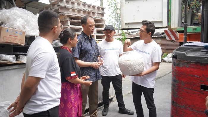 Lembaga Pembiayaan Ekspor Indonesia (LPEI) berhasil mengantarkan mitra binaan UKM-nya tembus pasar ekspor untuk pertama kalinya ke Kanada.