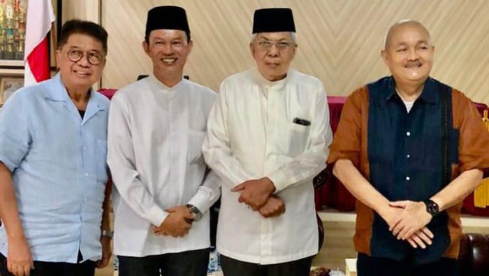 Mawardi dan Harnojoyo menemui Alex Noerdin di Lapas Pakjo Palembang