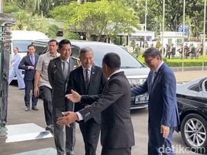 Menlu Singapura Kunjungan Kehormatan dengan Prabowo di Kemhan