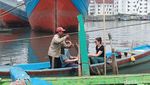 Potret Manusia Sampan yang Tersisa di Sunda Kelapa