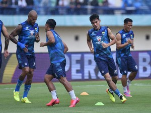 Doa dan Harapan Pj Gubernur Jabar Jelang Persib Vs Madura United
