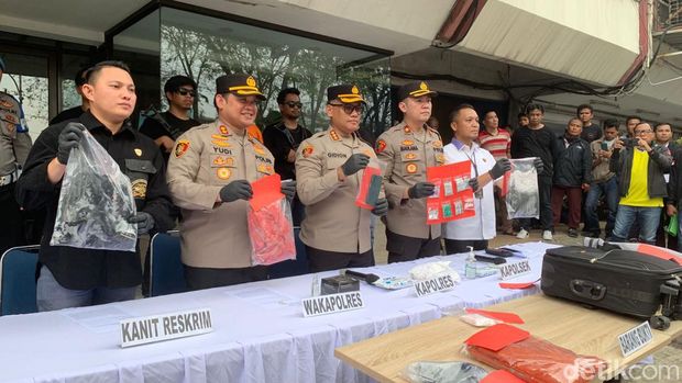 Pembunuh wanita hamil di Kelapa Gading