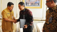 Salah satu manfaat tambahan yang dapat diperoleh dengan adanya PKS ini adalah pegawai akan mendapatkan layanan pinjaman KPR serta kredit tanpa agunan, hanya menggunakan SK pegawai untuk kebutuhan multi guna dengan plafond dan jangka waktu yang menarik dan bersaing.