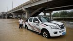 Penampakan Banjir Dahsyat Menerjang China