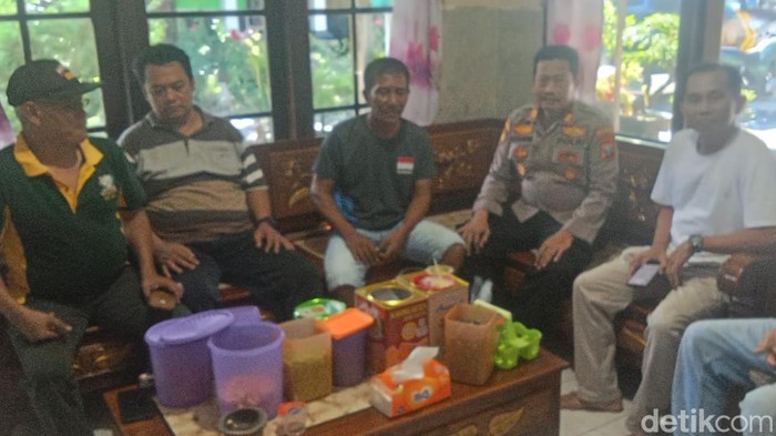 Pertemuan antara pihak kepolisian dengan perwakilan perguruan silat di Banyuwangi.