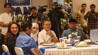 Zulhas membeberkan dua nama yang bakal diusung dalam kontestasi Pilkada Jawa Barat, di antaranya mantan Wali Kota Bogor, Bima Arya dan Anggota Komisi X DPR RI, Desy Ratnasari.