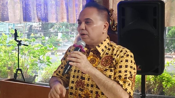 R Haidar Alwi