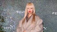 Rihanna Mendadak Flu, Taylor Swift Juga Absen di Met Gala 2024
