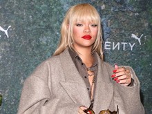 Gambaran Masa Kelam Rihanna karena P Diddy dalam Cover Album Anti