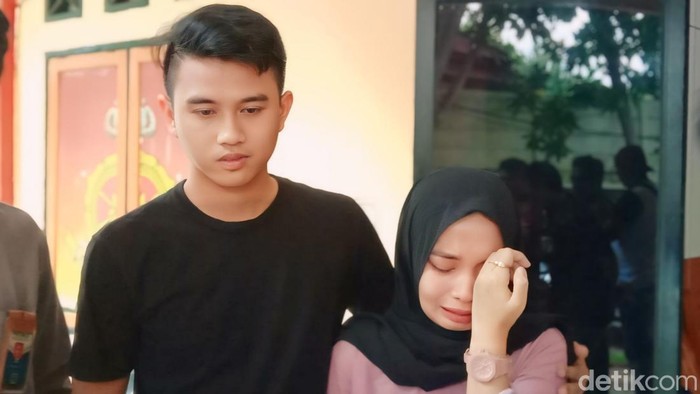 Rizki Akbar dan istrinya Dewi Kartini. Mereka melaporkan dugaan kelalaian RSUD Palabuhanratu