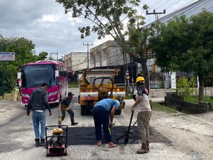 Pemkot Pekanbaru Kebut Perbaikan Jalan Rusak di Tengah Keterbatasan Anggaran