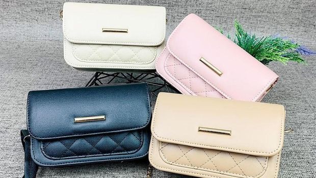 Toko tas di Jember: RG Bag Shop.