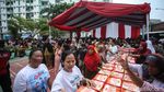 Antusias Warga Rusun Muara Baru Syukuran Bareng Wapres Terpilih Gibran