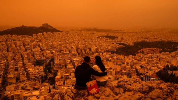Badai Gurun Sahara di Athena Yunani Badai Gurun Sahara di Athena Yunani