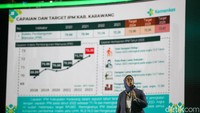 Cellica juga menyampaikan program prioritas seperti revitalisasi puskesmas, pembangunan IGD RSUD, RS Rengasdengklok, peningkatan status RSUD Jatisari, dan peningkatan kesejahteraan nakes.