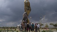 Patung Shakira Jadi Destinasi Wisata Populer di Kolombia
