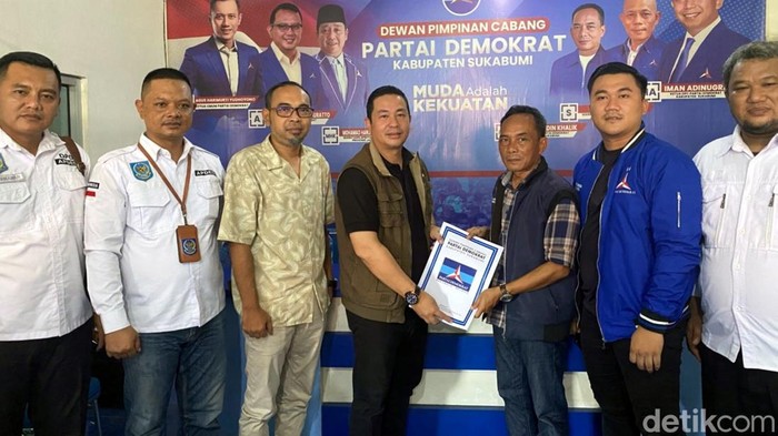 Deden Deni Wahyudi, Kepala Desa Sukakersa