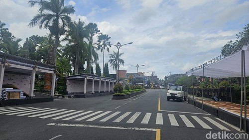 Lokasi pameran UMKM dalam ajang Festival Semarapura ke-6, di pusat Kota Semarapura Klungkung, Rabu (24/4/2024). (foto : Putu Krista/detikBali).