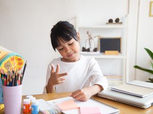 Waspada! Ini 9 Tanda Anak Mengalami Kesulitan Belajar