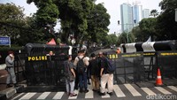 Komisi Pemilihan Umum (KPU) RI akan menetapkan pasangan Prabowo Subianto-Gibran Rakabuming Raka menjadi Presiden dan Wakil Presiden terpilih 2024 hari ini. Begini suasana KPU menjelang penetapan. 