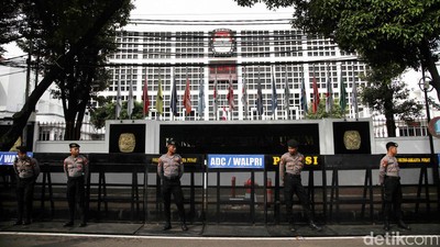 Jelang Penetapan Presiden Terpilih, KPU Dijaga Ketat