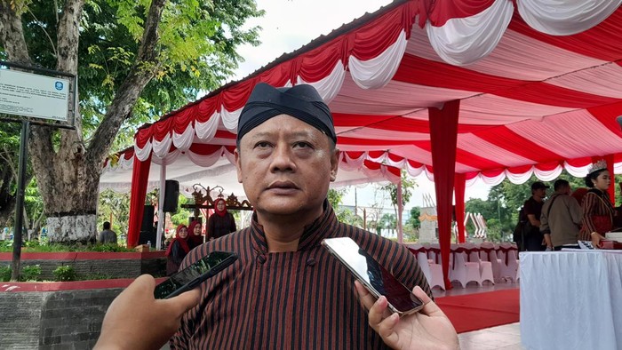 Kepala Dinas Kesehatan (Dinkes) Kabupaten Klaten, Anggit Budiarto di Alun-alun Klaten
