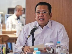 Bamsoet Puji 18 Pengurus IMI Terpilih sebagai Anggota Legislatif