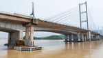 Kondisi Jembatan di Guangdong China Usai Ditabrak Kapal