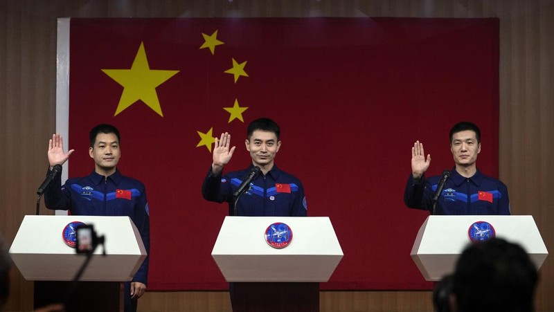 Lagi, China Kembali Kirimkan 3 Astronautnya ke Luar Angkasa
