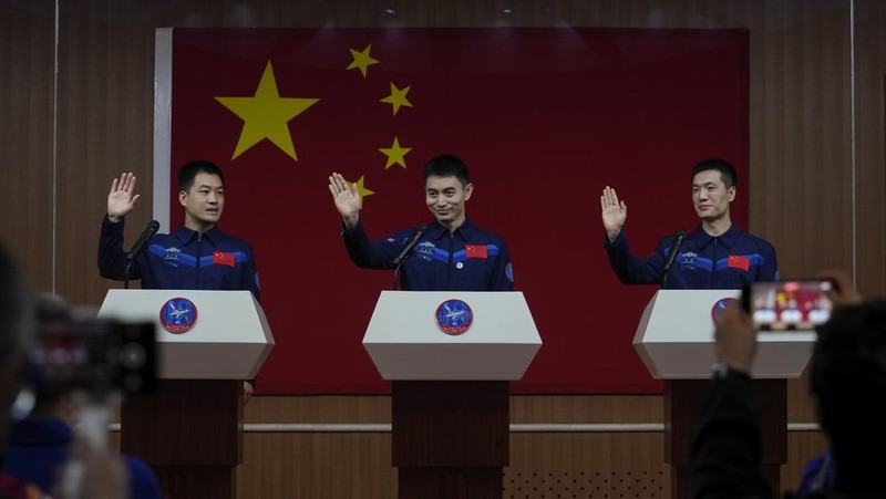 Lagi, China Kembali Kirimkan 3 Astronautnya ke Luar Angkasa