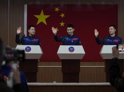 Lagi, China Kembali Kirimkan 3 Astronautnya ke Luar Angkasa