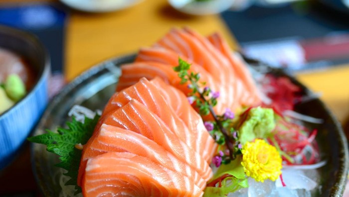 4 Cara Makan Ala Warga Jepang Biar Panjang Umur, Stop Sebelum Kenyang