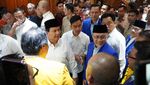 Momen Petinggi Parpol Dampingi Prabowo Saat Penetapan Presiden Terpilih