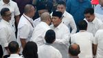 Momen Prabowo Sapa Titiek Soeharto