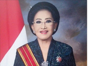 Sosok Mooryati Soedibyo, Bangsawan Keraton Solo Pendiri Mustika Ratu